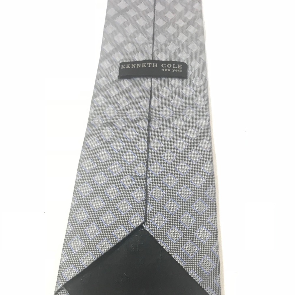 Kenneth Cole Grey Necktie